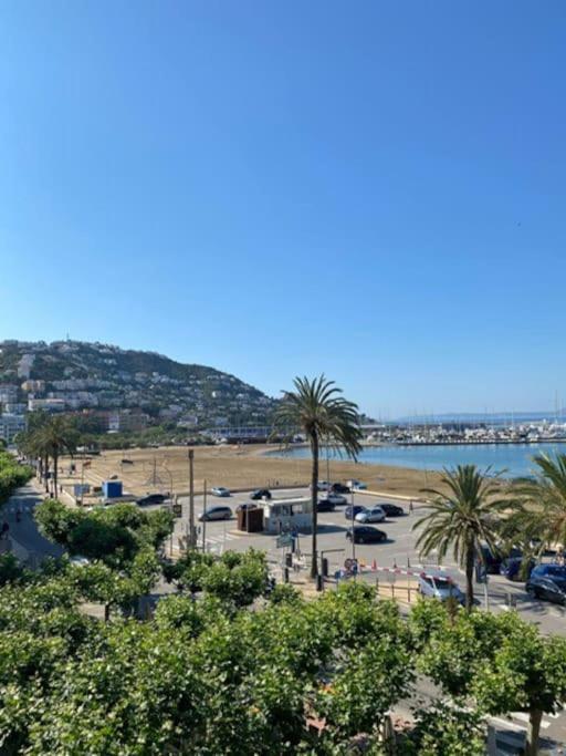 Primera Linea De Mar Y Playa Roses Exterior foto